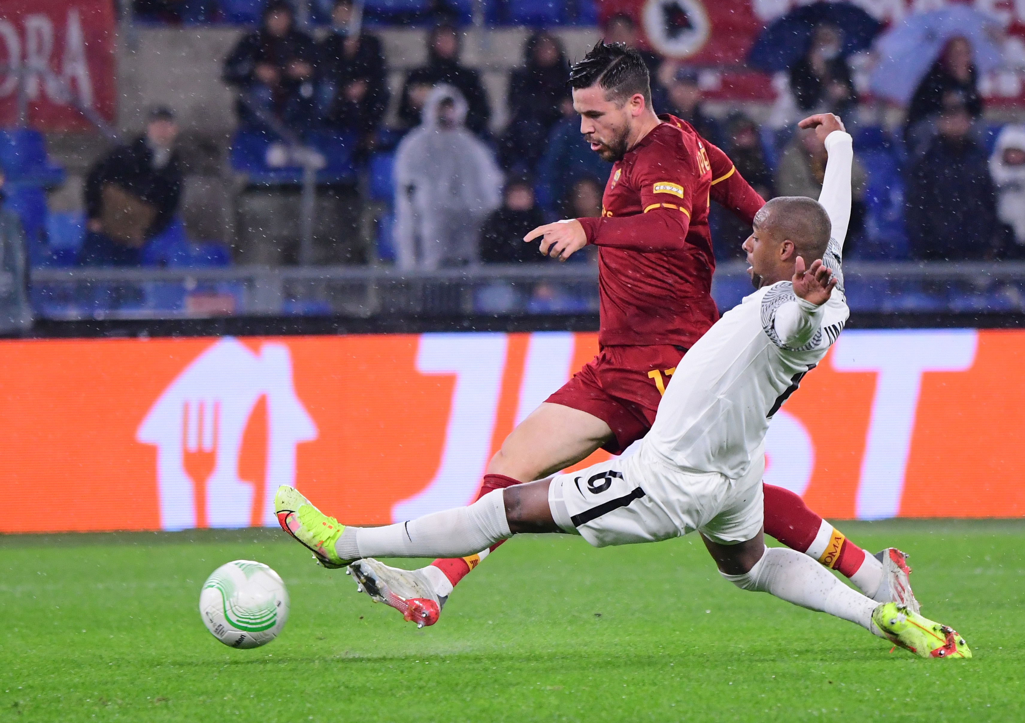 Roma dau Zorya anh 4