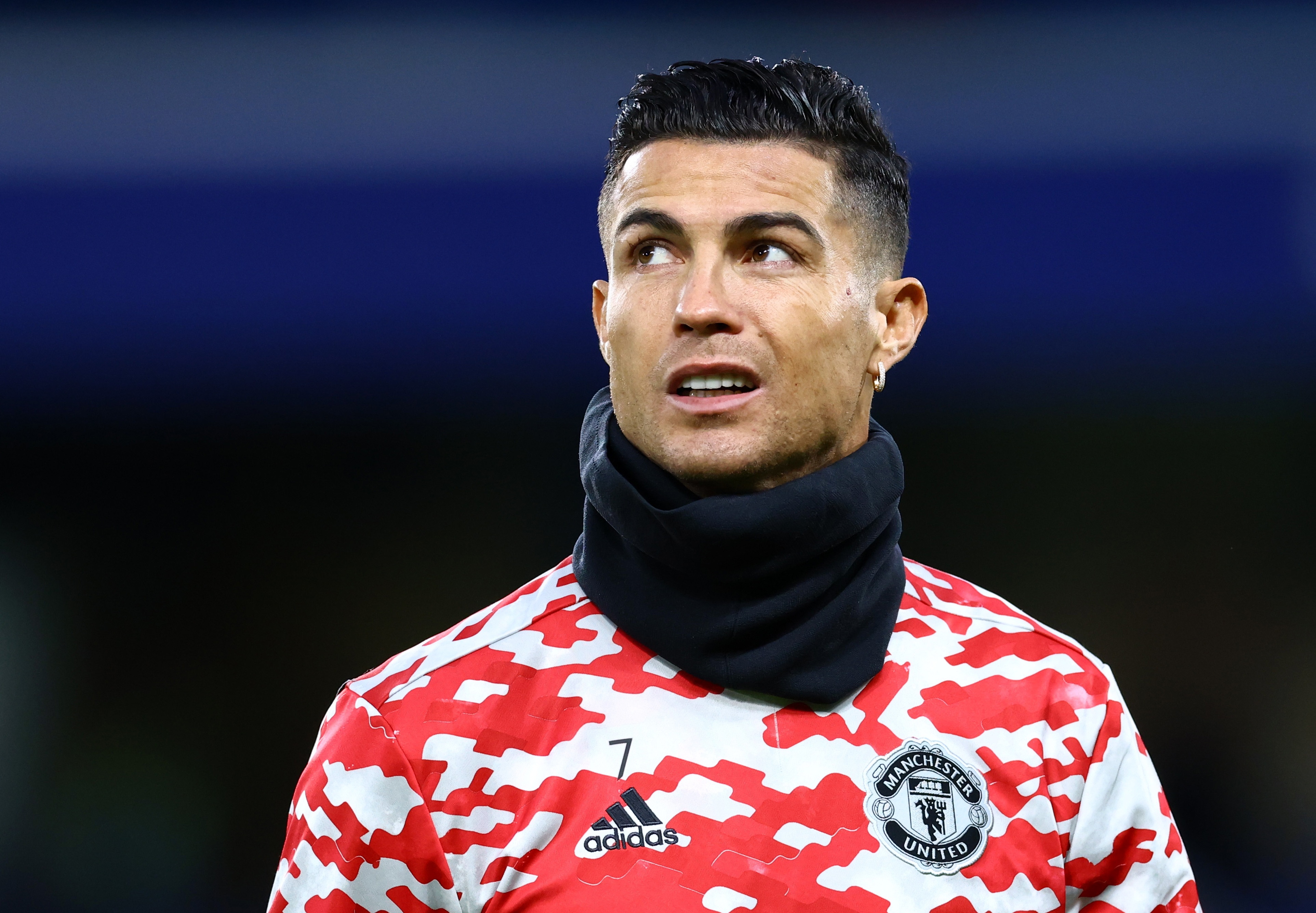 HLV Carrick giai thich ly do de Ronaldo ngoi du bi hinh anh