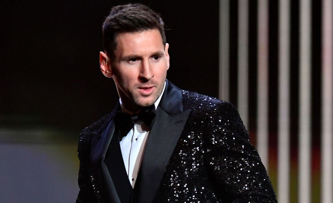 Messi kho chiu voi ban to chuc gala Qua bong vang hinh anh