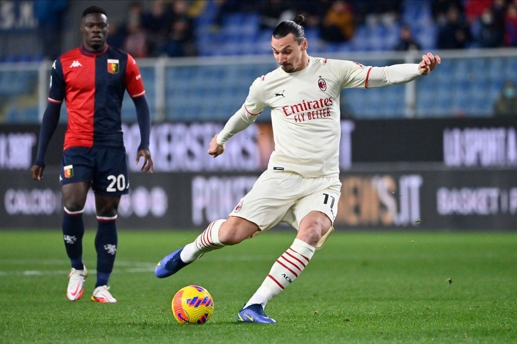 Ibrahimovic ghi ban anh 1