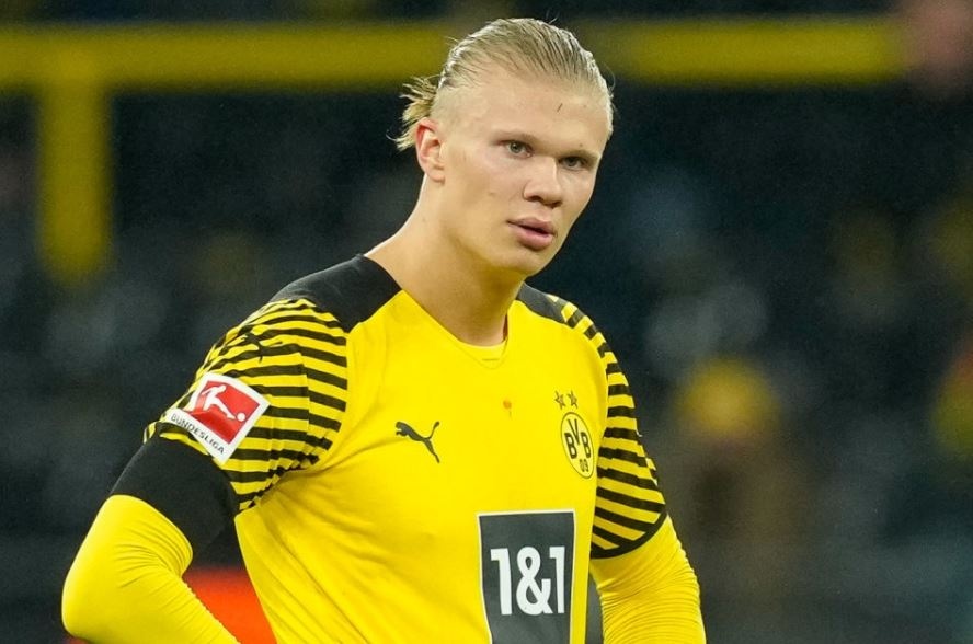 Dortmund thua nguoc Bayern vi sai lam hang thu hinh anh