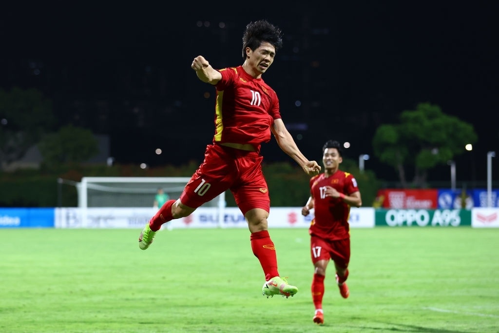 BLV Quang Tung: 'Tuyen Viet Nam the hien dang cap so mot khu vuc' anh 1