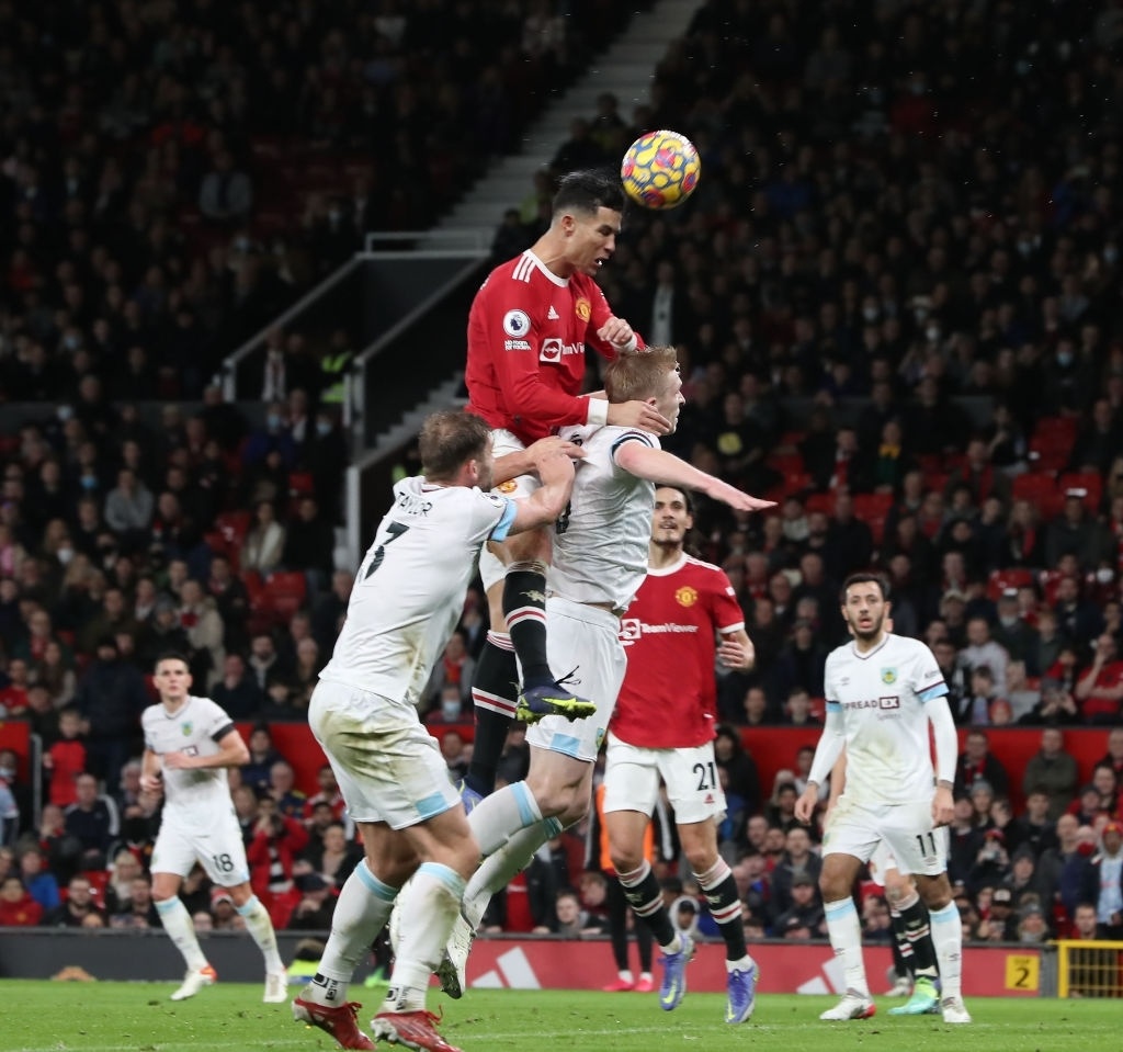 Ronaldo tao thong ke an tuong anh 4