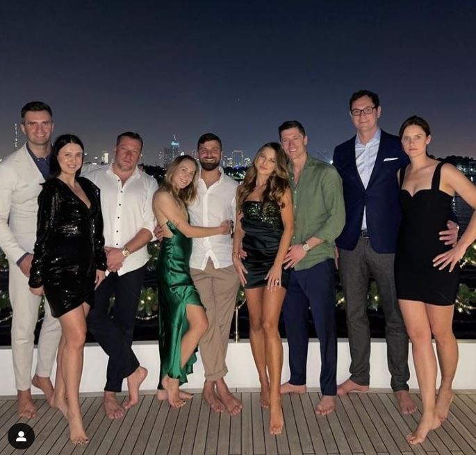 Messi khoe danh hieu anh 6