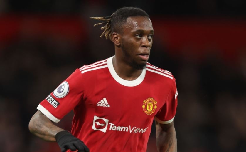 CDV Man United chi trich Wan-Bissaka hinh anh
