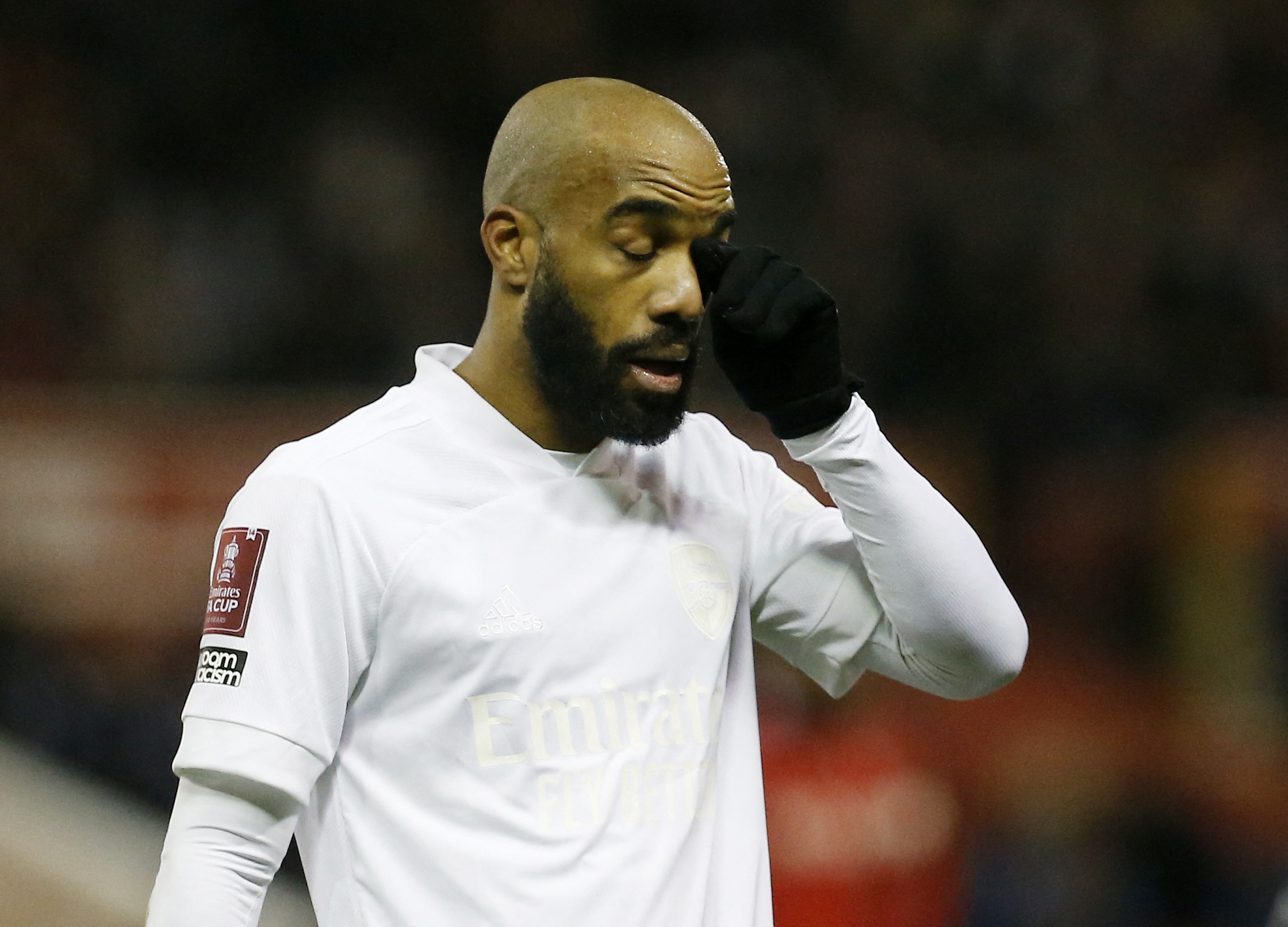 Roy Keane: 'Arsenal mac ao giong Real nhung da nhu doi nghiep du' hinh anh