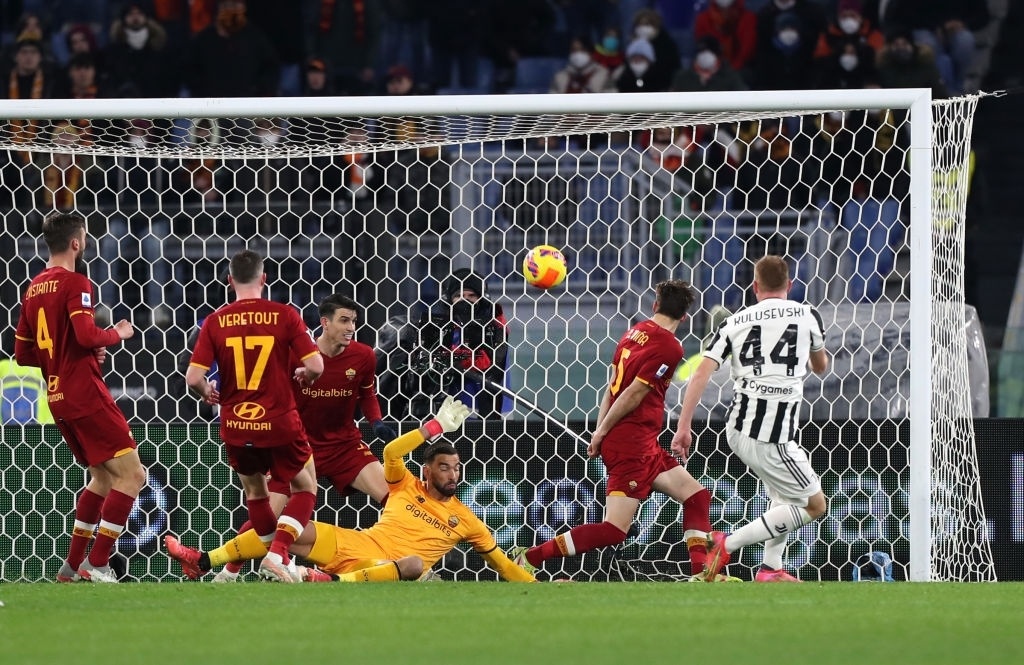 Roma dau Juventus anh 9