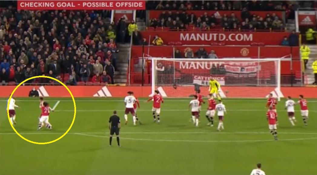 Trong tai khoac vai cau thu MU anh 2