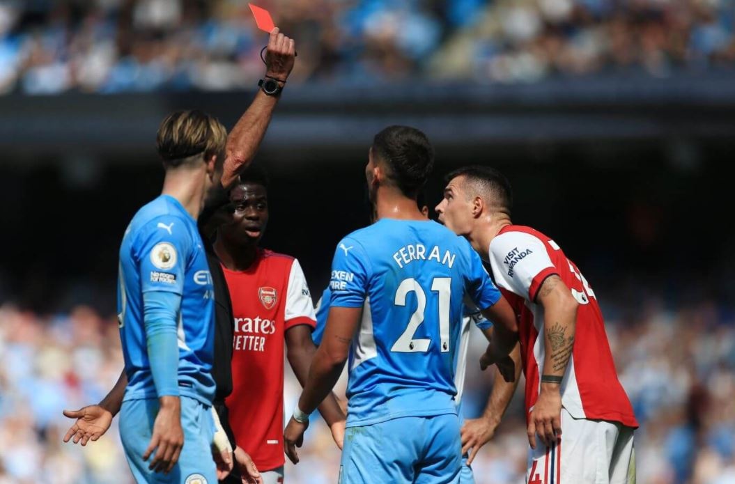 Xhaka nhan the do anh 5