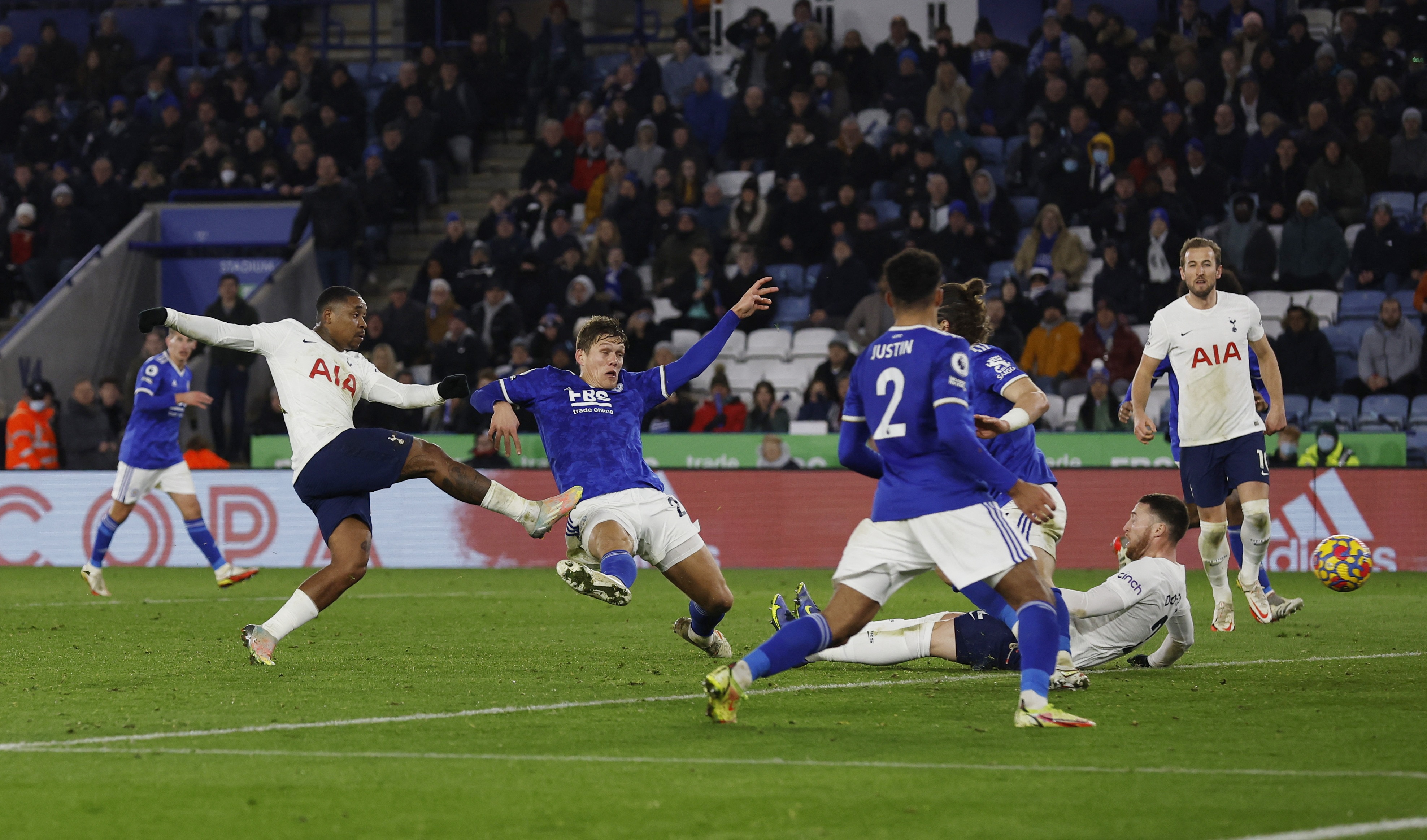 Tottenham dau Leicester anh 8