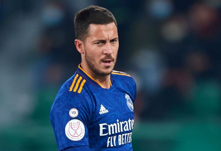 Hazard toa sang o phut 115 giup Real thang nguoc Elche hinh anh