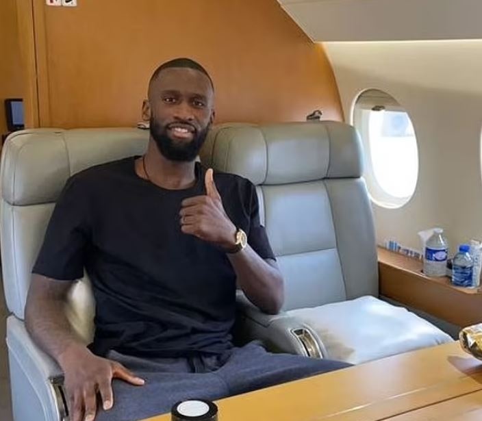 Premier League tam hoan anh 5