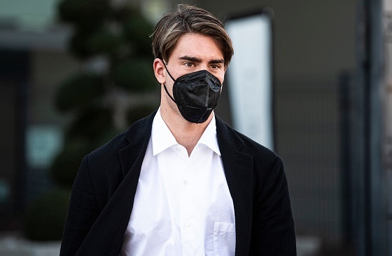 Tien dao tri gia 80 trieu euro tiep buoc Ronaldo o Juventus hinh anh