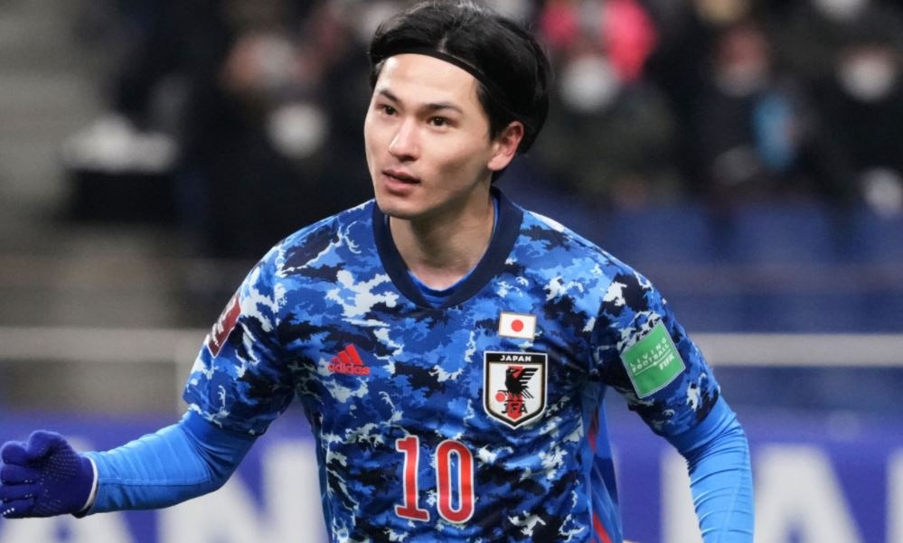 Minamino ghi ban giup tuyen Nhat Ban ha Saudi Arabia hinh anh