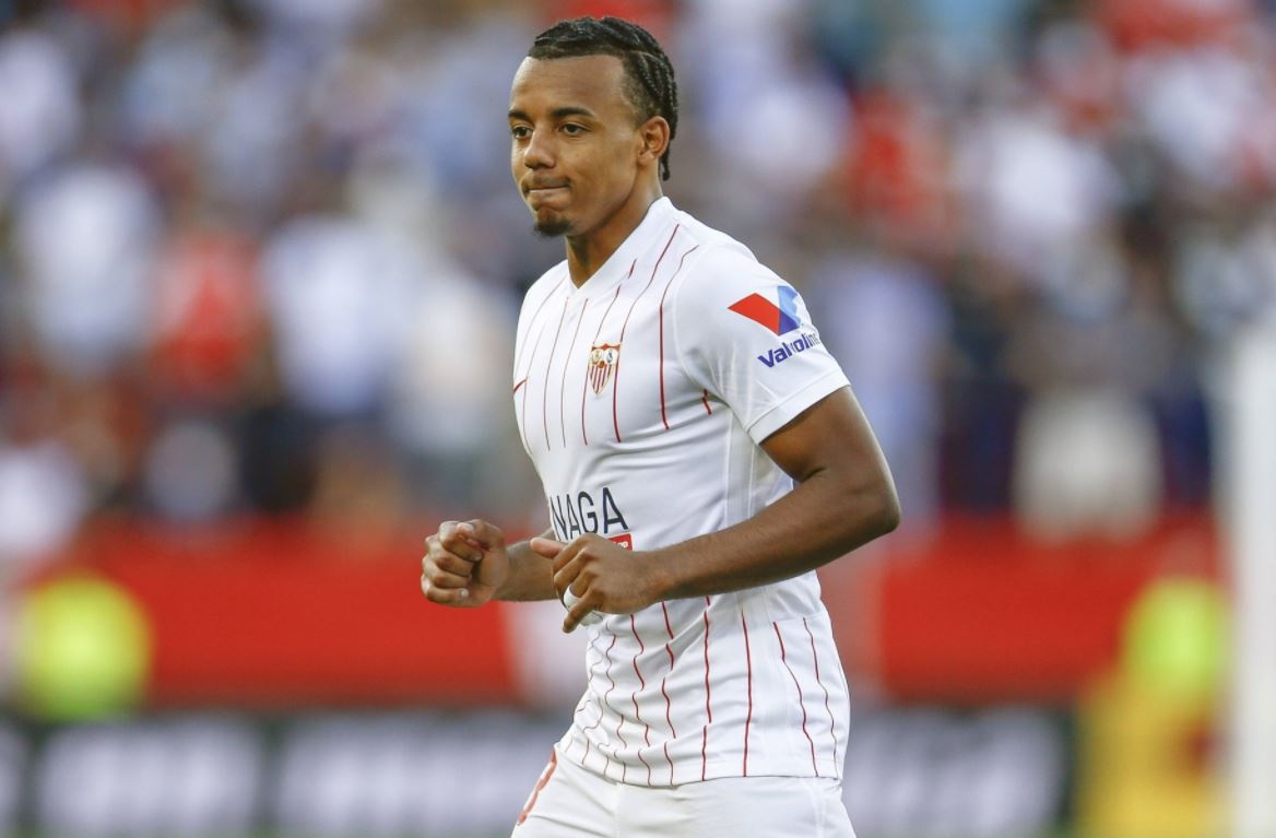 Doi hinh sao sinh nam 1998 duoc dinh gia cao nhat the gioi anh 11