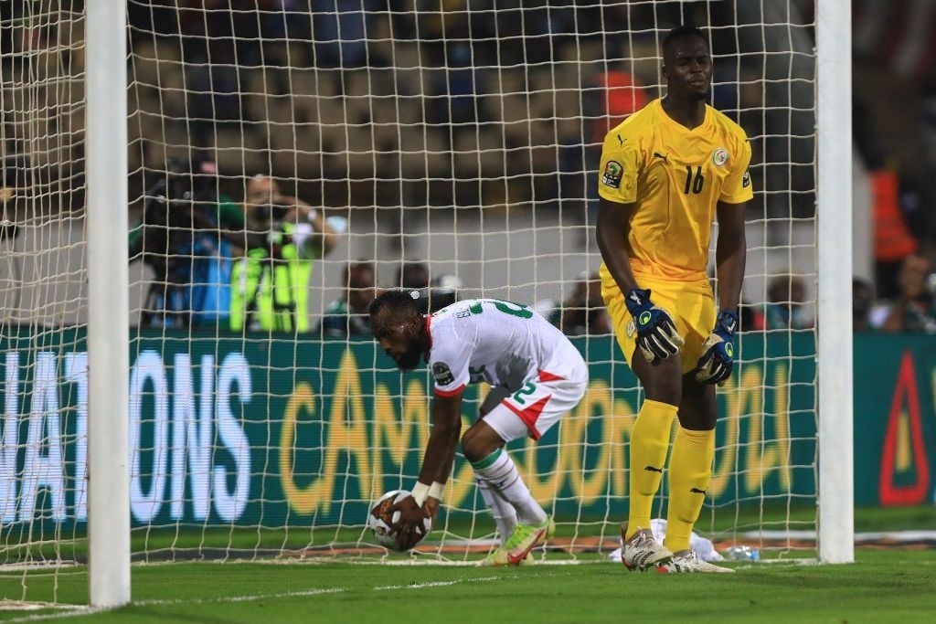 Senegal vao chung ket CAN anh 6