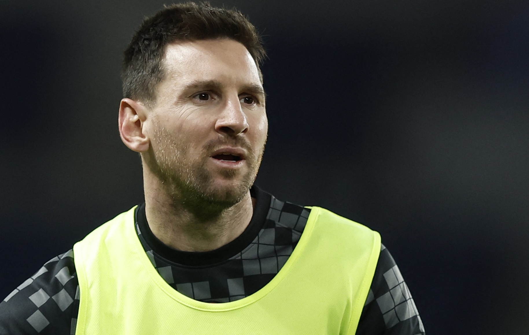 El Confidencial: 'Messi khong hai long voi cuoc song o Paris' hinh anh