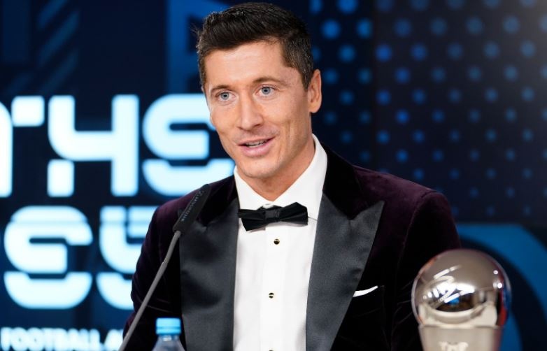 Lewandowski: 'FIFA The Best quan trong hon Ballon d'Or' hinh anh