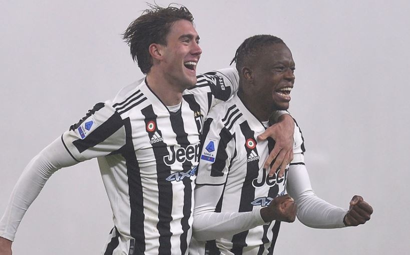 Tan binh 80 trieu euro toa sang trong tran ra mat Juventus hinh anh