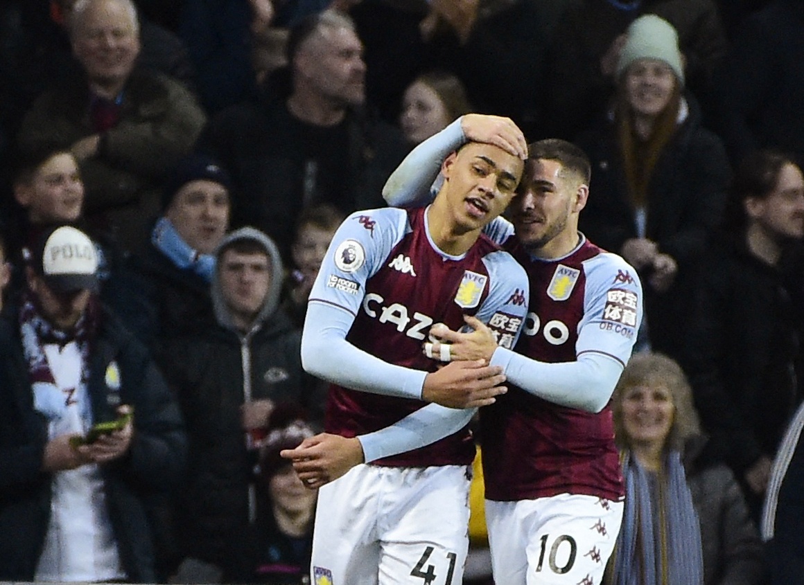 Coutinho toa sang anh 6