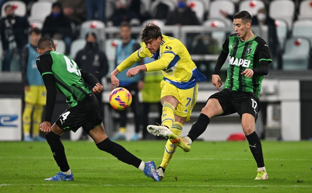 Juventus vao ban ket Cup Quoc gia anh 1