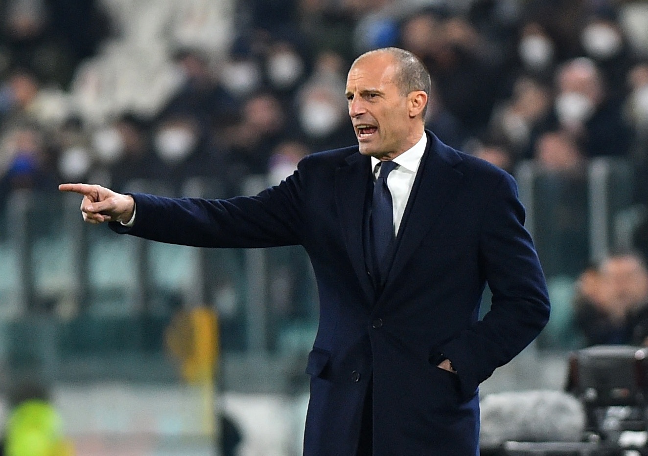 Juventus vao ban ket Cup Quoc gia anh 4