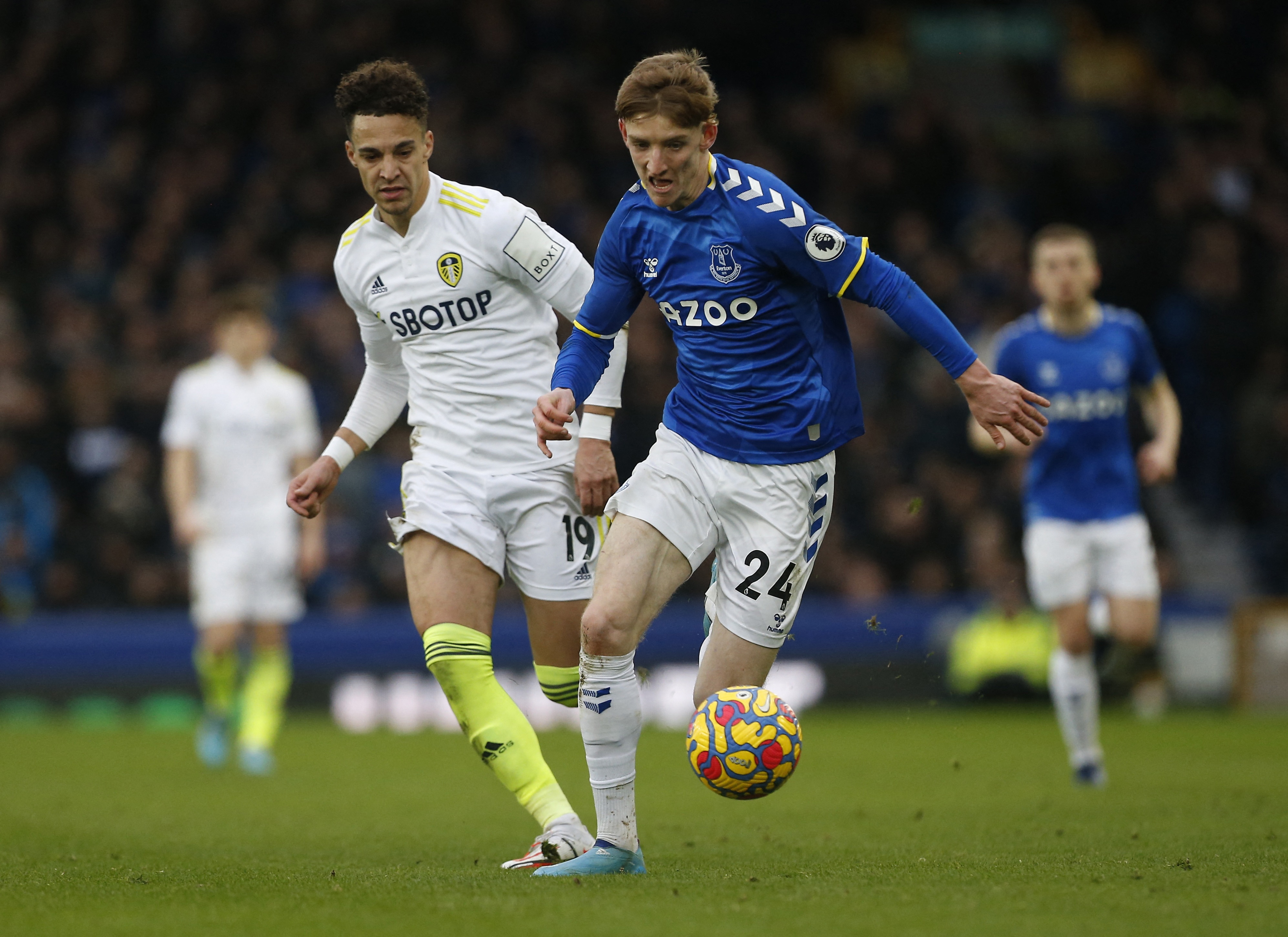 Doi hinh hay nhat vong 25 Premier League anh 5