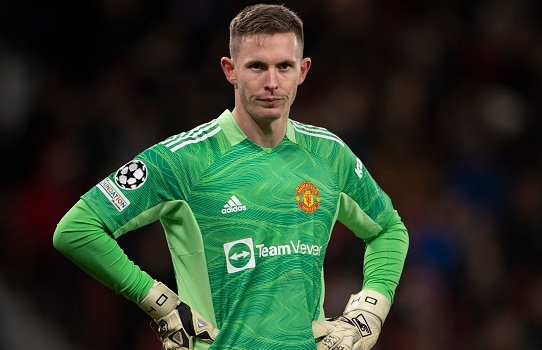 Thu mon MU buc xuc vi bi vu oan hanh hung ban gai hinh anh