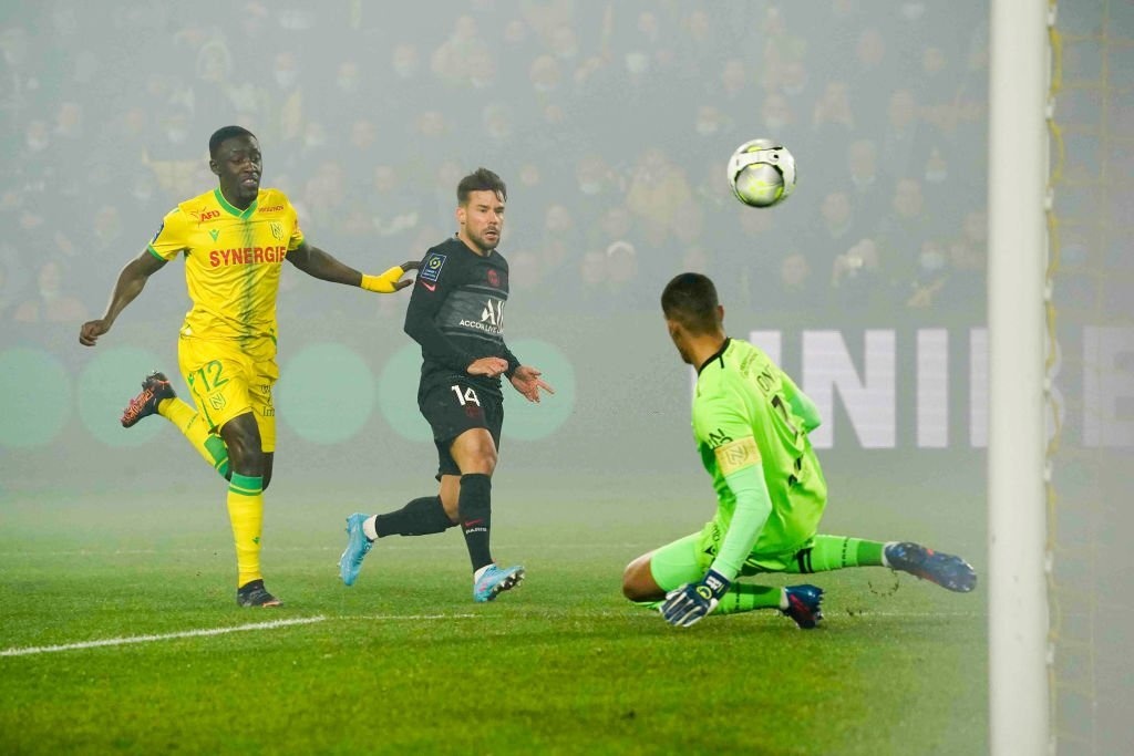 PSG dau Nantes anh 1