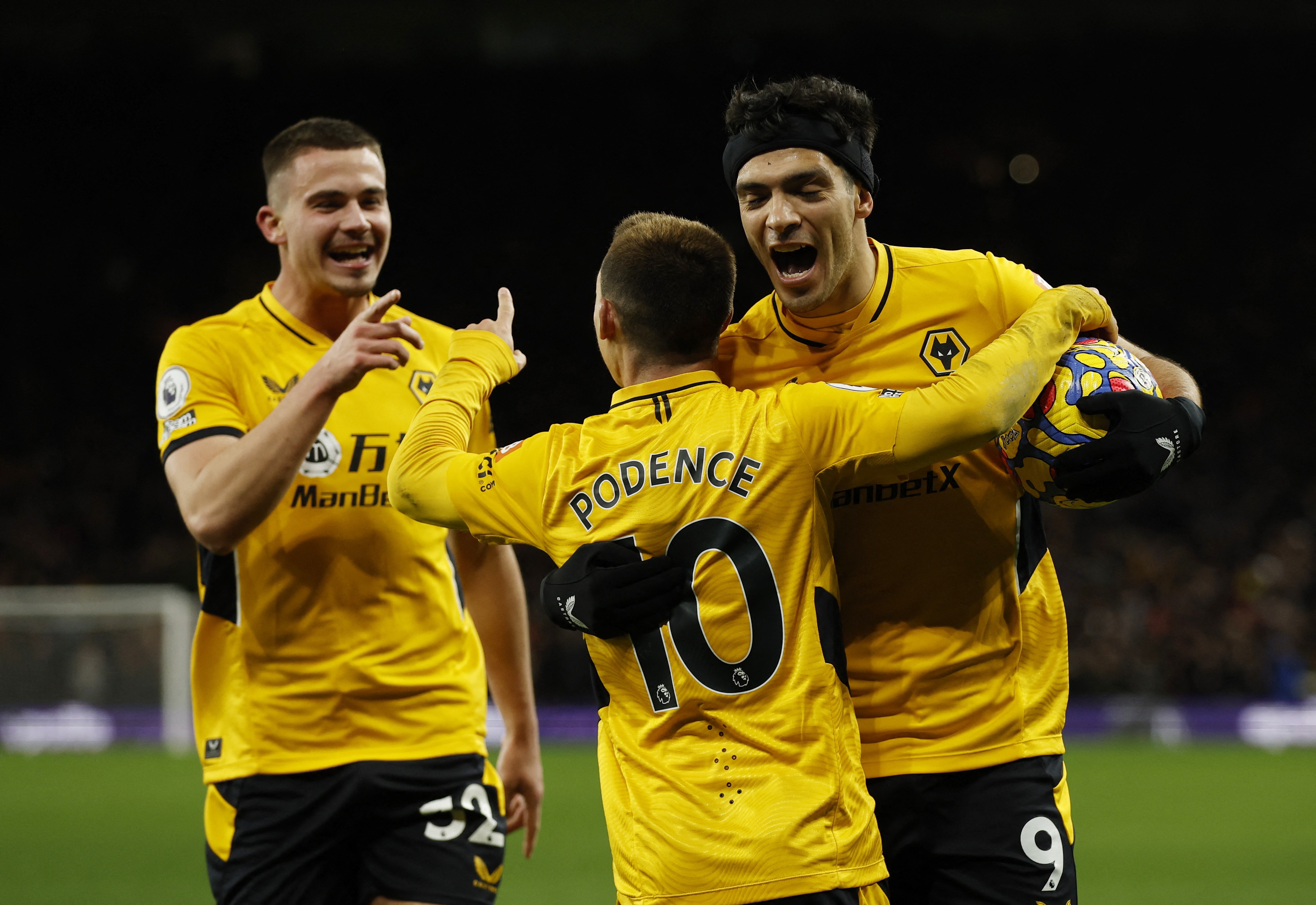 Wolves dau Leicester anh 1