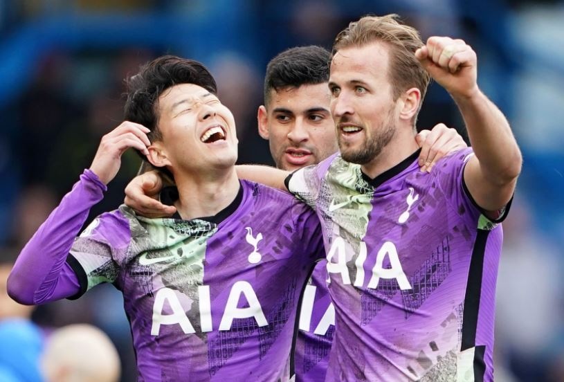 Son Heung-min va Harry Kane di vao lich su Premier League hinh anh