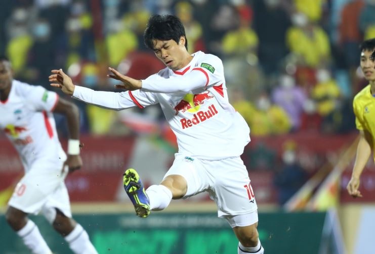 HAGL chia diem voi CLB Nam Dinh hinh anh