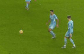 VAR gay tranh cai o tran thang cua Man City hinh anh