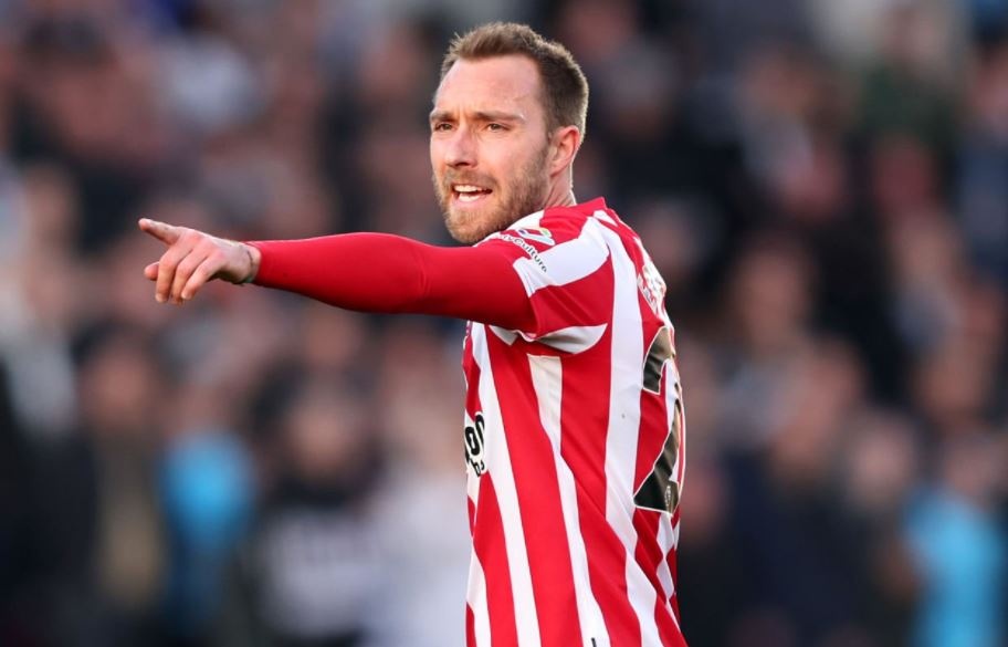 Eriksen ra san anh 3