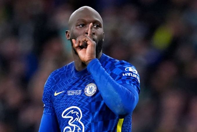 CDV Chelsea noi gian voi Lukaku hinh anh