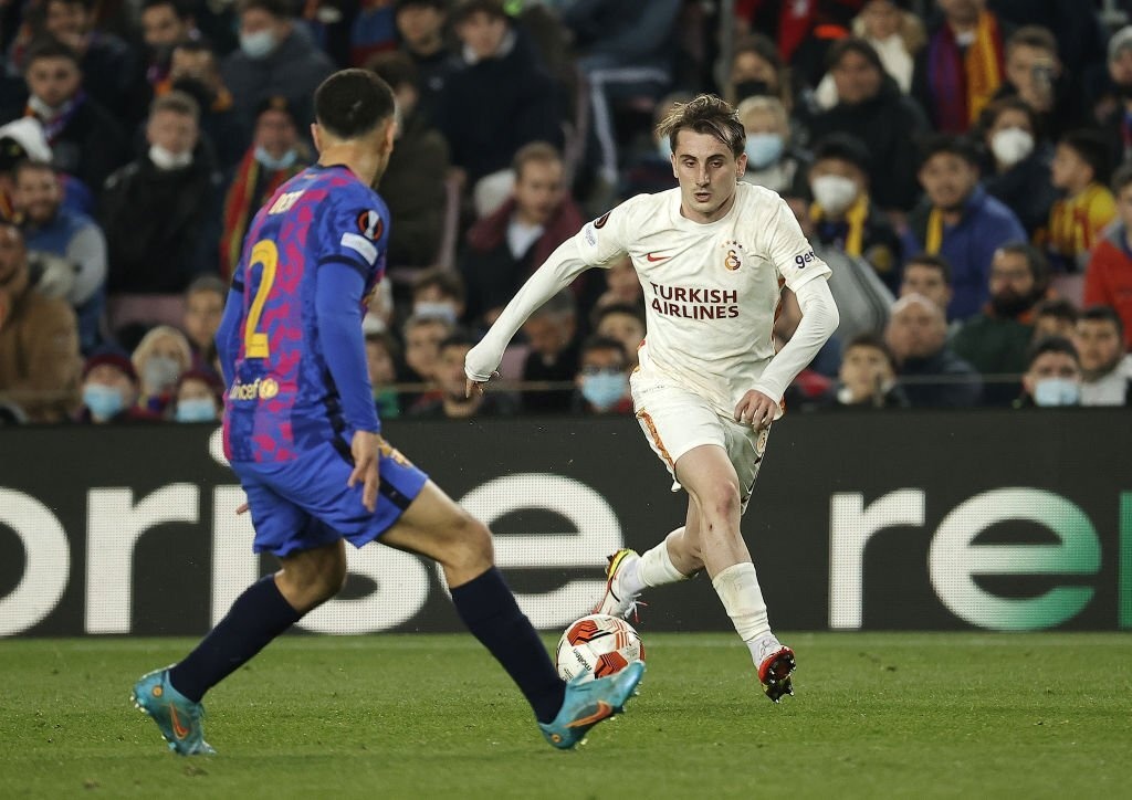 Barcelona bi Galatasaray cam hoa o Europa League anh 4