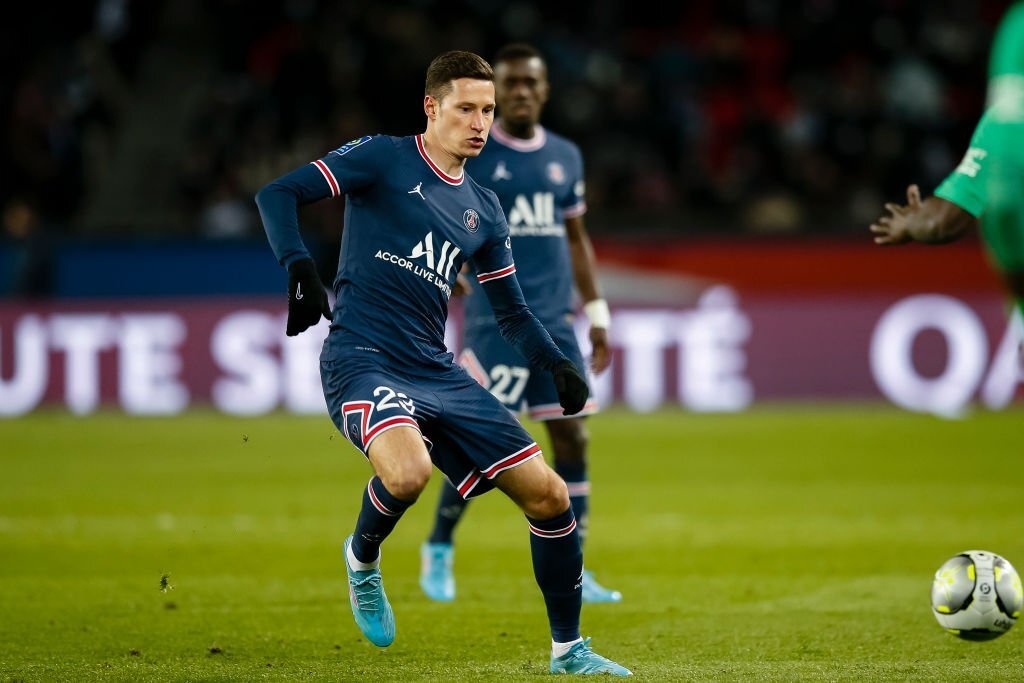 Doi hinh chuyen nhuong lang phi cua PSG anh 6