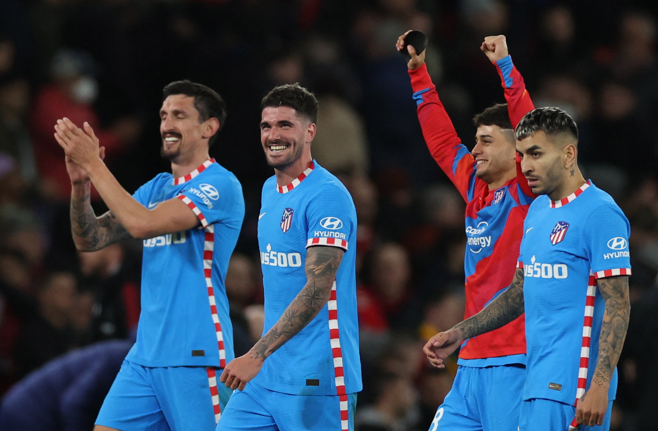 CDV MU noi gian voi HLV Simeone anh 8