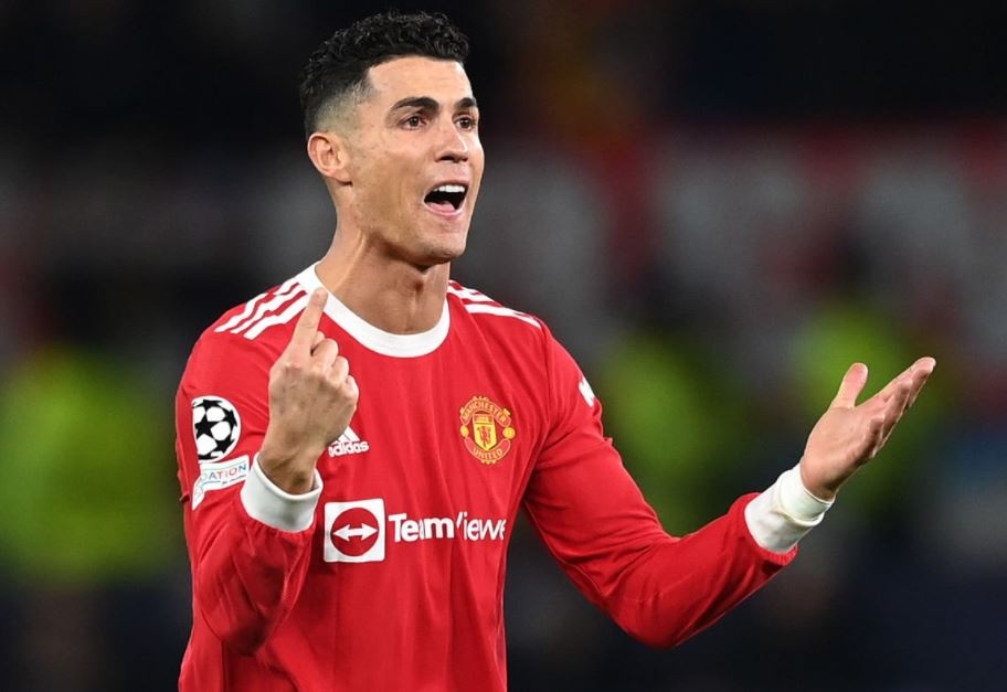 MU bi loai o vong 1/8 Champions League hinh anh