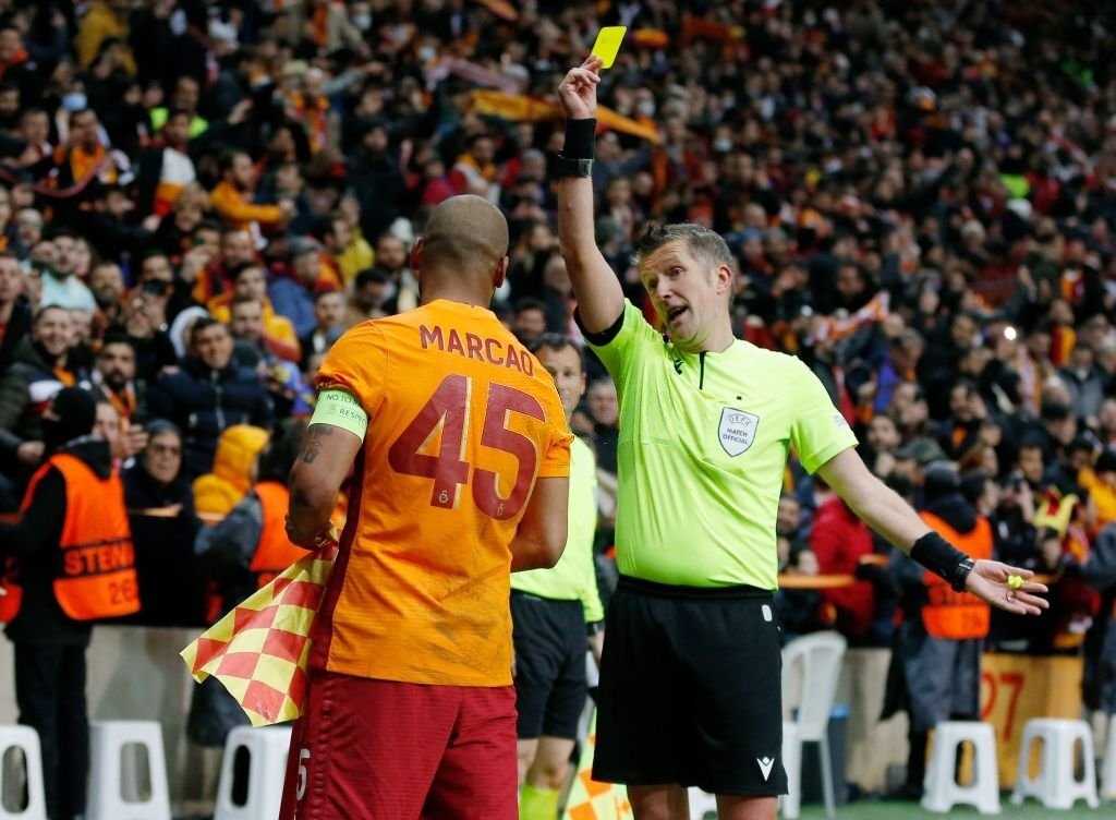 Barca dau Galatasaray anh 3