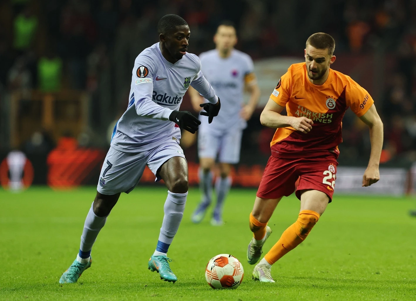 Barca dau Galatasaray anh 7