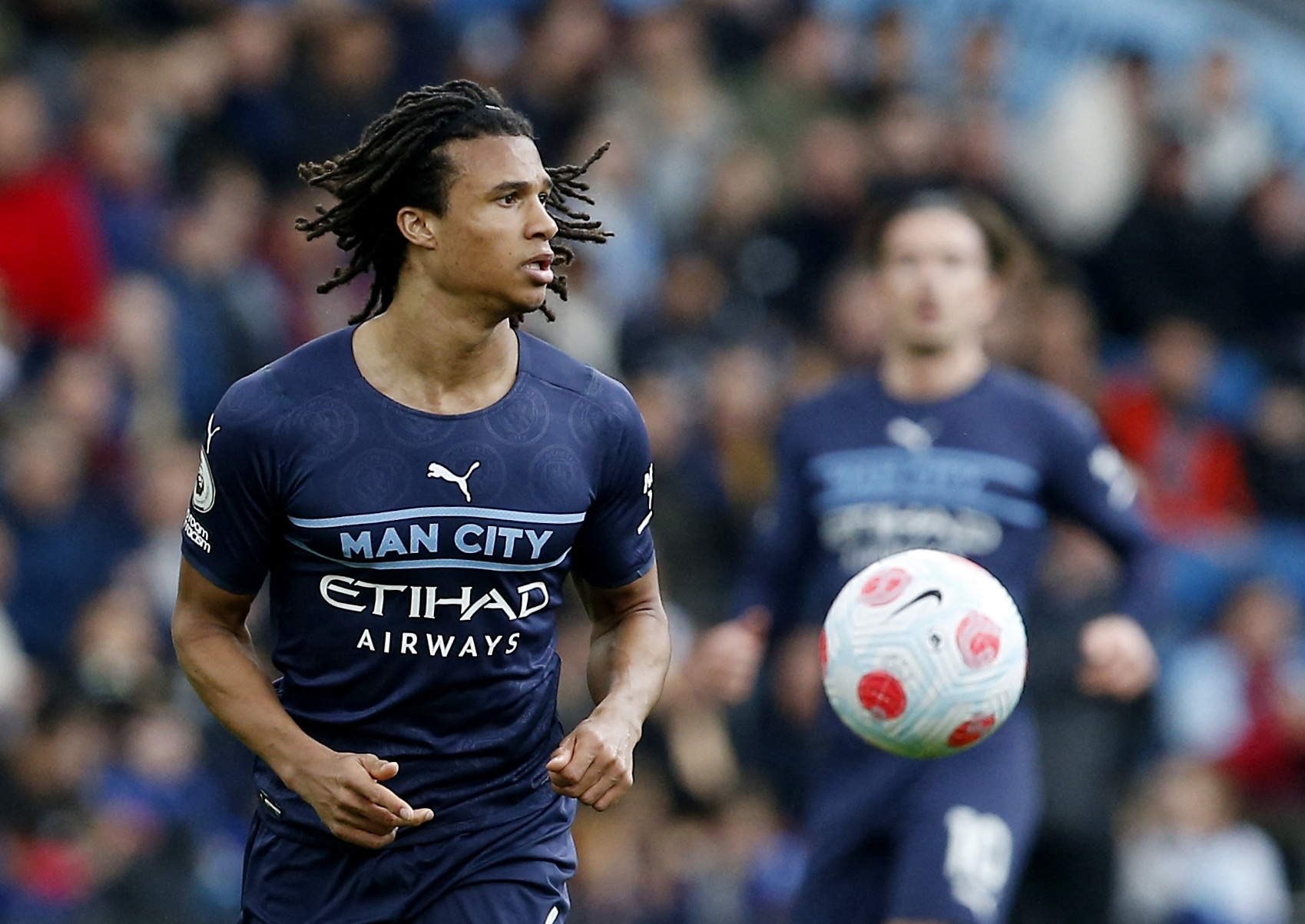 Doi hinh hay nhat vong 31 Premier League anh 9