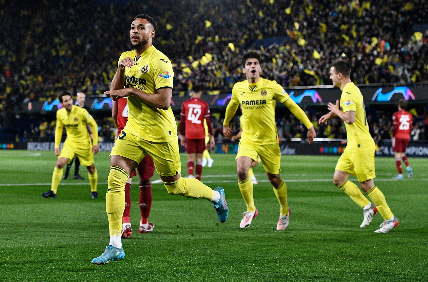 Bayern dau Villarreal anh 2