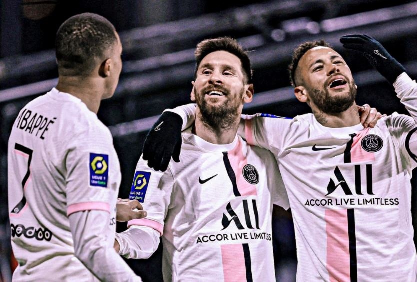 Neymar, Mbappe cung lap hat-trick, PSG de bep Clermont hinh anh