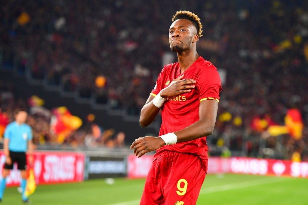 Thay tro Mourinho vao ban ket Conference League anh 2