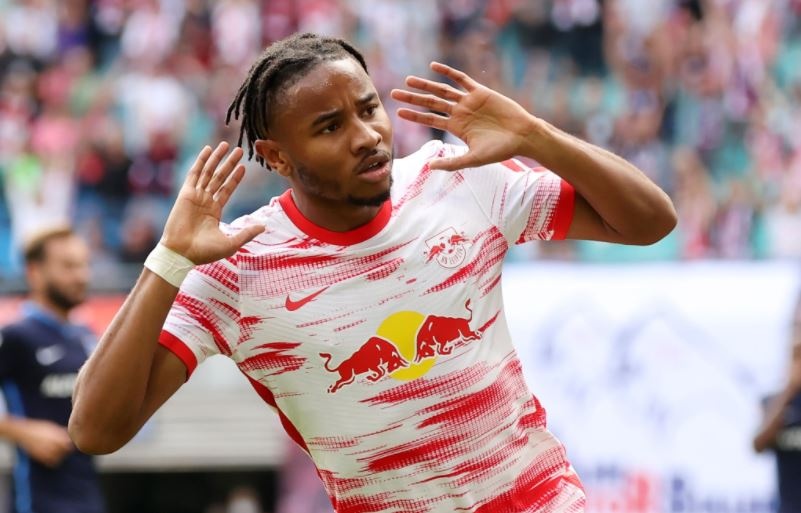 Chan sut nguoi Phap lay Ronaldo lam hinh mau hinh anh