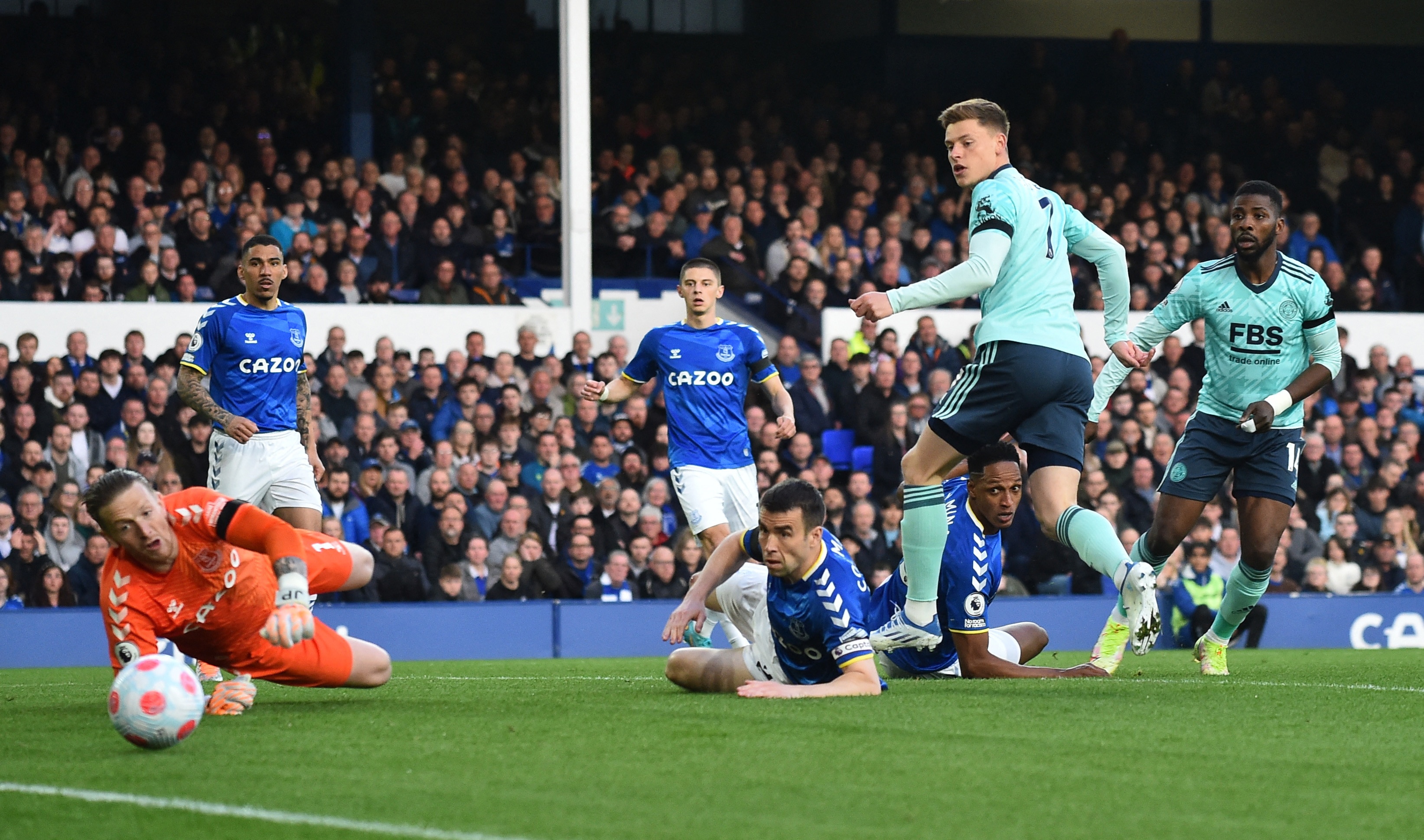 Everton dau Leicester anh 4