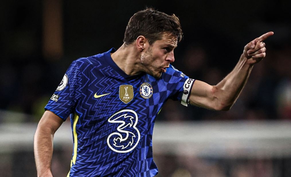 Azpilicueta cai nhau voi CDV sau tran thua Arsenal hinh anh