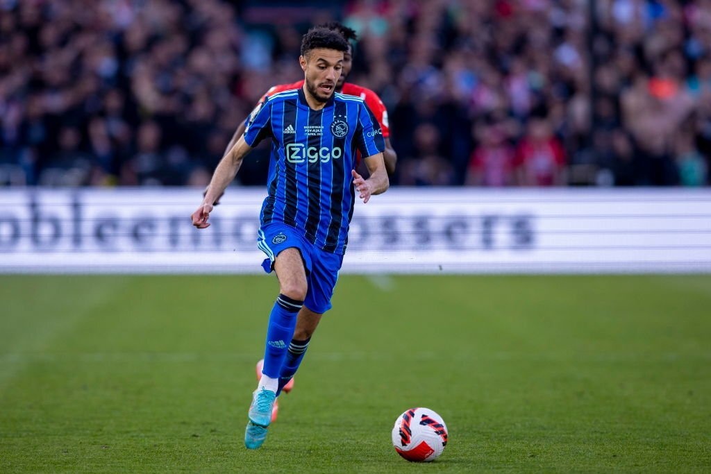 Dan tan binh co the den Man United mua toi anh 6