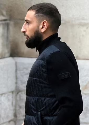 Dan sao bong da du le tang Mino Raiola anh 3